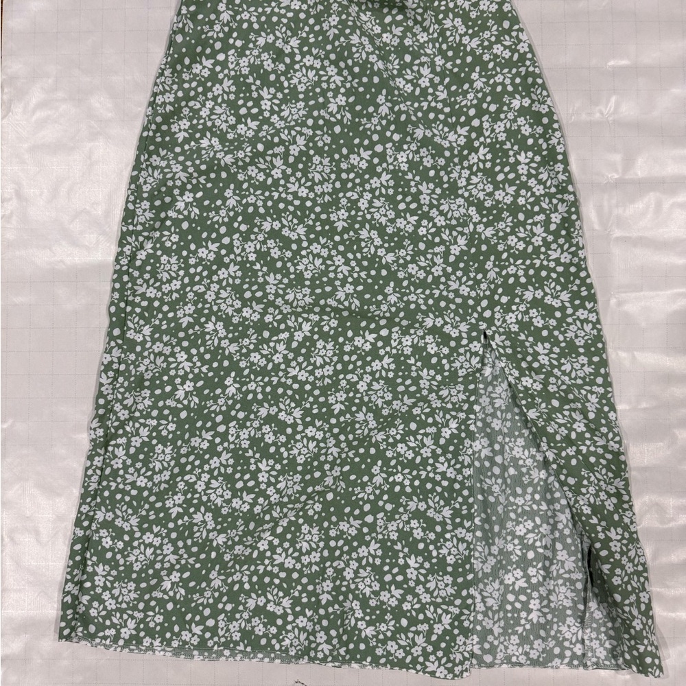 Primark Green and White Pencil Midi Skirt Resort Wear